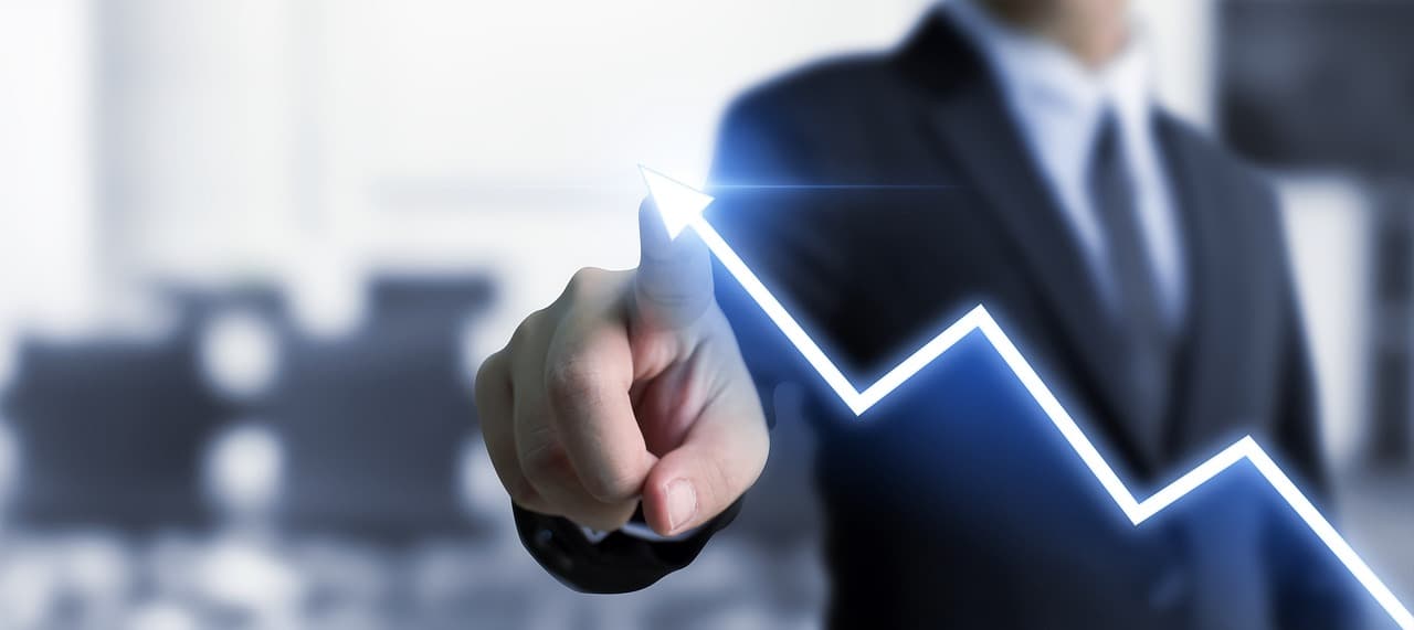 Equipo trabajando en un proyecto